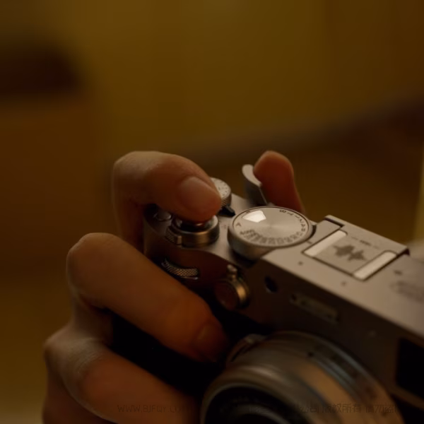 斯莫格 SmallRig 富士X100VI / X100V相机热靴拇指手柄（银色）4566